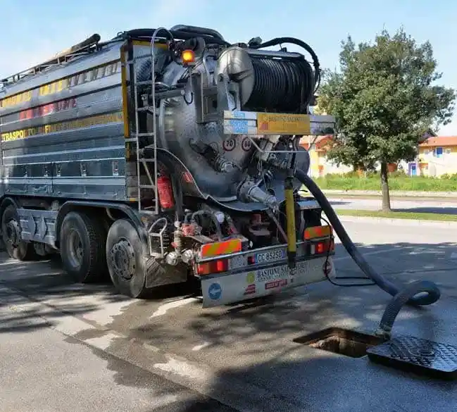 Vidange de fosse septique en urgence Province Luxembourg